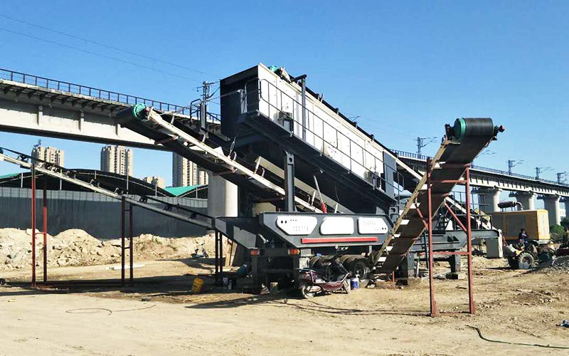 河南鄭州建筑垃圾處理現(xiàn)場(chǎng)