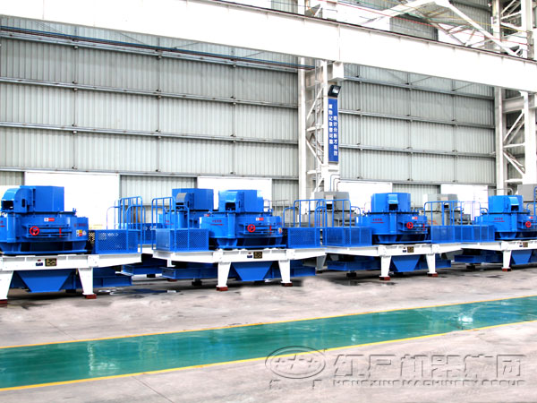 沖擊式破碎機(jī)實(shí)拍