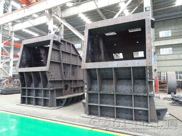 重錘破碎機性能特點