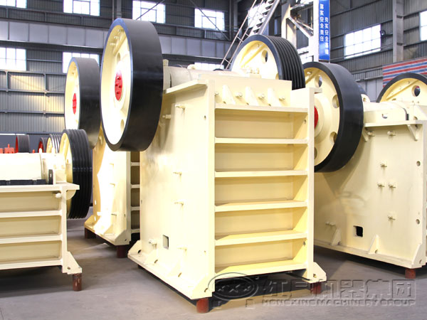 鄂式破碎機(jī)