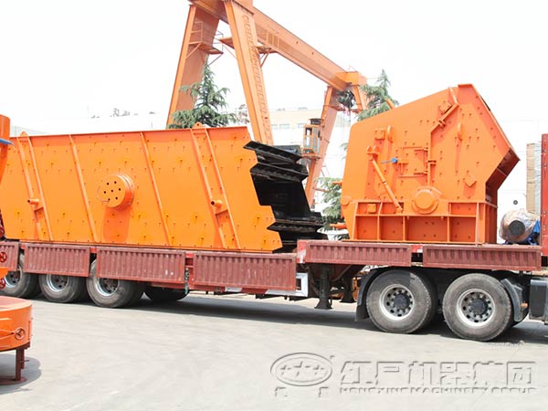 反擊式破碎機生產線發(fā)貨