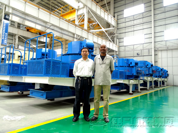 沖擊式破碎機(jī)（制砂機(jī)）廠家