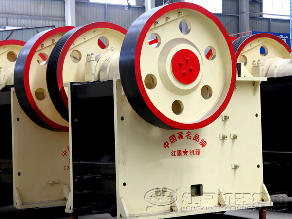 鄂式破碎機(jī)