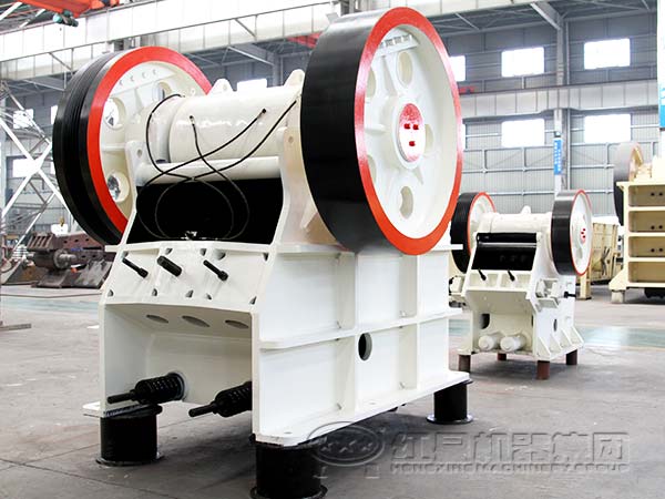 顎式破碎機調(diào)整裝置