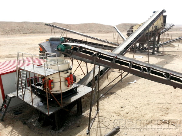 圓錐式破碎機破碎作業(yè)詳情