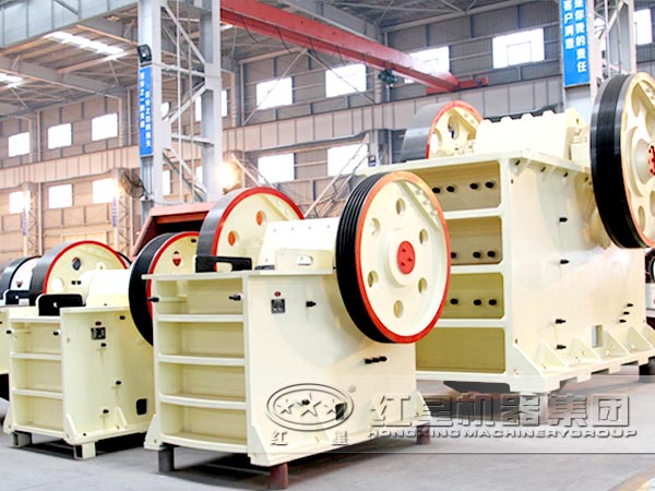 片麻巖顎式破碎機(jī)