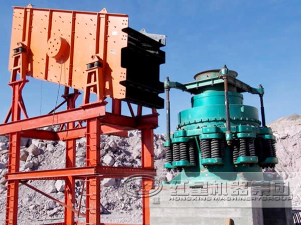 慣性圓錐破碎機(jī)現(xiàn)場