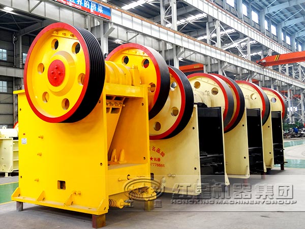 普通深腔型PE顎式破碎機(jī)