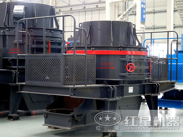 沖擊式破碎機圖片