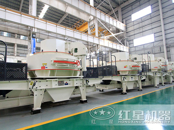 時(shí)產(chǎn)100、200噸制沙機(jī)