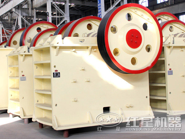 安山巖顎式破碎機(jī)