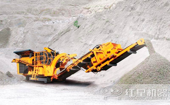 移動式環(huán)保機(jī)制砂設(shè)備加工現(xiàn)場