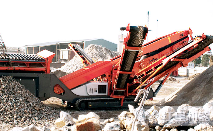 時產(chǎn)200噸移動砂石破碎站加工現(xiàn)場