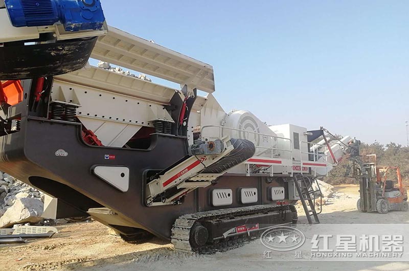 紅星履帶式建筑垃圾破碎機(jī)——建筑垃圾破碎專(zhuān)用設(shè)備