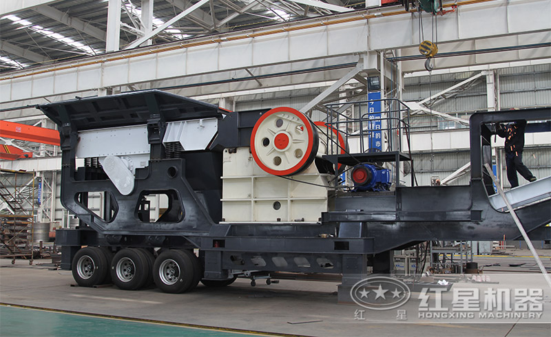 流動鄂破磕石機生產(chǎn)車間