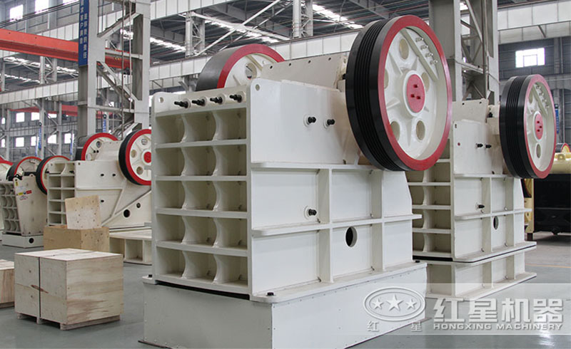 紅星鋁土礦粉碎機(jī)