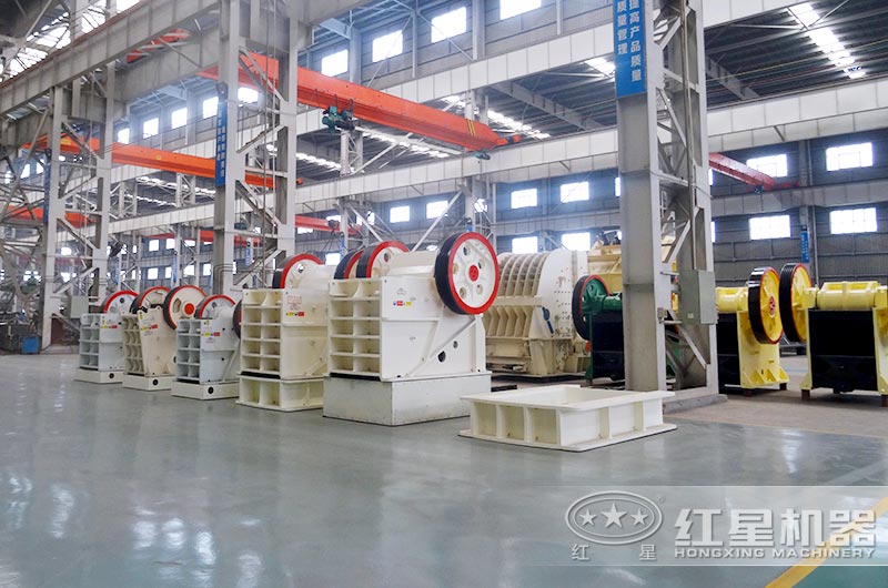 紅星大型現(xiàn)代化生產(chǎn)車間一角，彰顯紅星實(shí)力