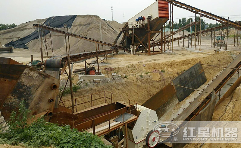 紅星用戶的石子破碎生產(chǎn)線現(xiàn)場