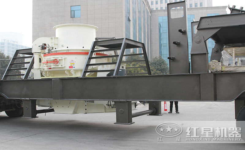 紅星移動(dòng)式制砂機(jī)行走自如，流動(dòng)式打沙更便捷