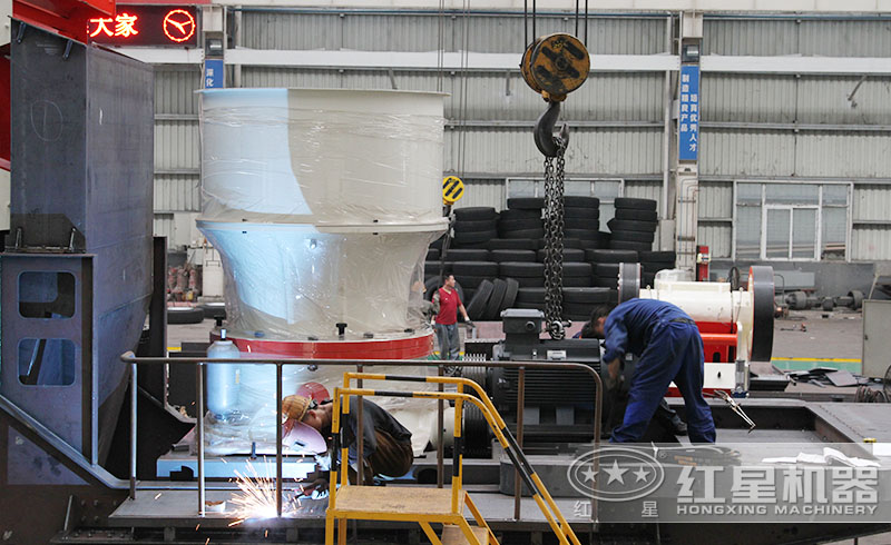 流動式石頭破碎機鑄造車間