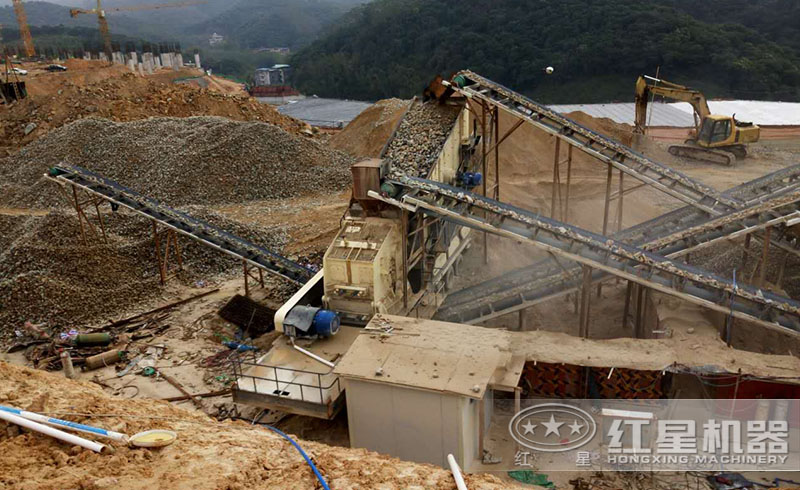紅星用戶移動式制砂生產(chǎn)線現(xiàn)場