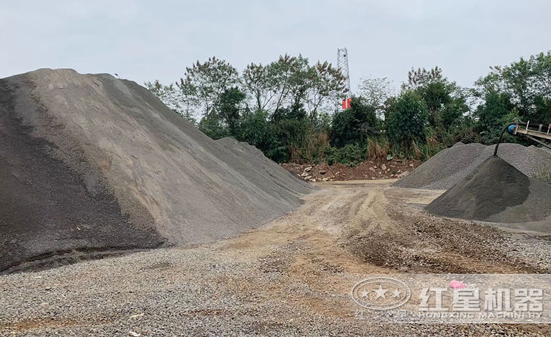 機(jī)制砂石產(chǎn)量大、粒度可控、品質(zhì)高，緩解市場(chǎng)砂石緊張