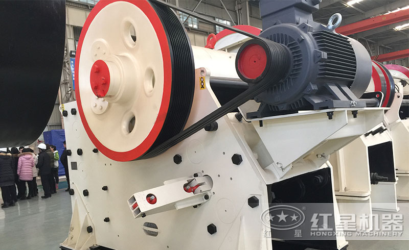 電機機身一體化結(jié)構(gòu)，占用空間小，便于安裝和使用