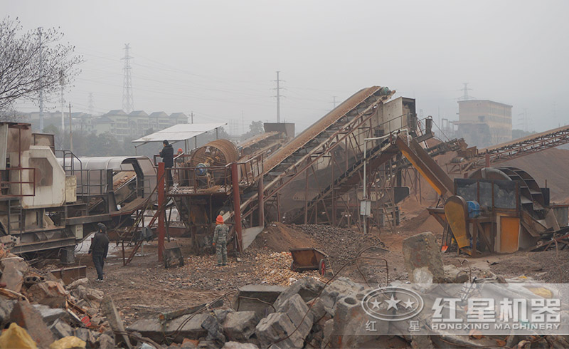 紅星用戶建筑垃圾破碎現(xiàn)場(chǎng)