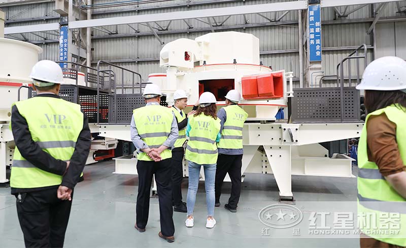 紅星設(shè)備配置先進(jìn)，質(zhì)量可靠，歡迎廣大用戶朋友來廠參觀考察