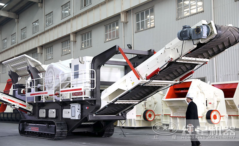 履帶式移動(dòng)破碎機(jī)