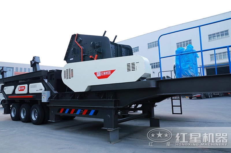 輪胎式移動破碎機(jī)