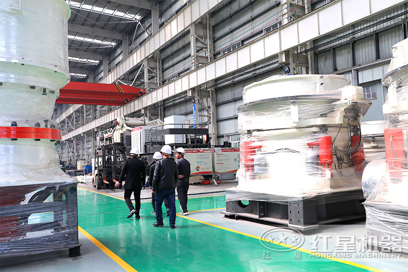 紅星圓錐破碎機(jī)生產(chǎn)車間