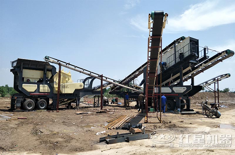 移動(dòng)式混凝土再生工作現(xiàn)場(chǎng)