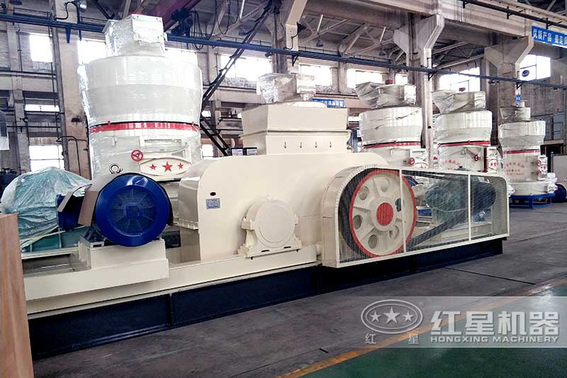 對輥式破碎機(jī)生產(chǎn)車間實(shí)拍