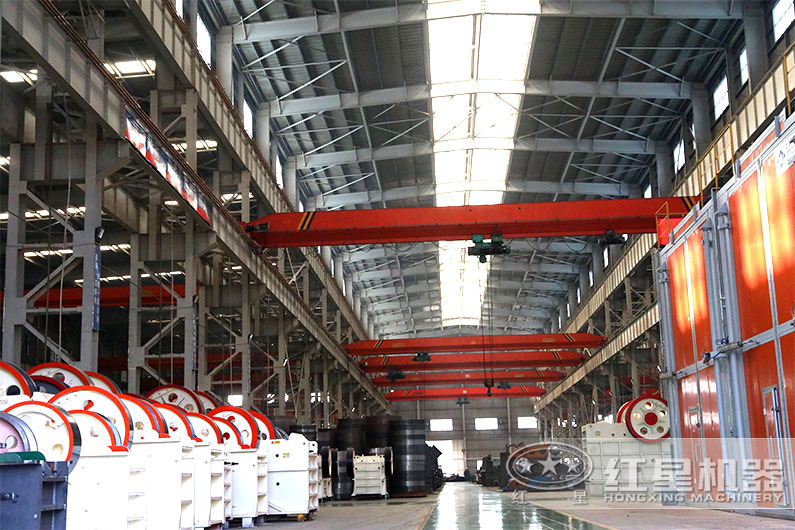 紅星大規(guī)模設(shè)備生產(chǎn)車間