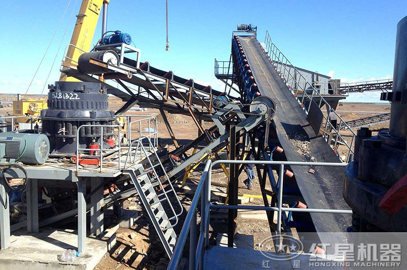 膠帶輸送機破碎制砂應(yīng)用現(xiàn)場實拍