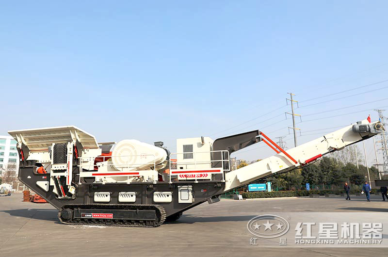 履帶移動破碎站實拍