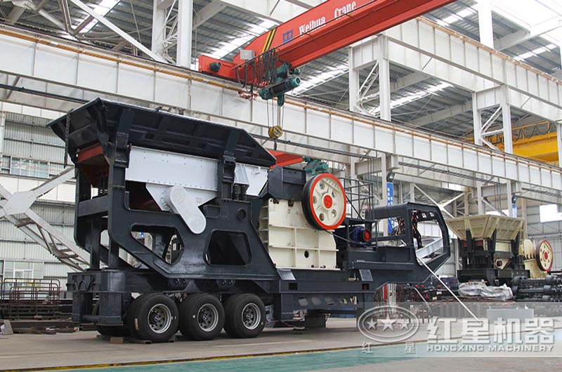 輪胎式移動(dòng)破碎站