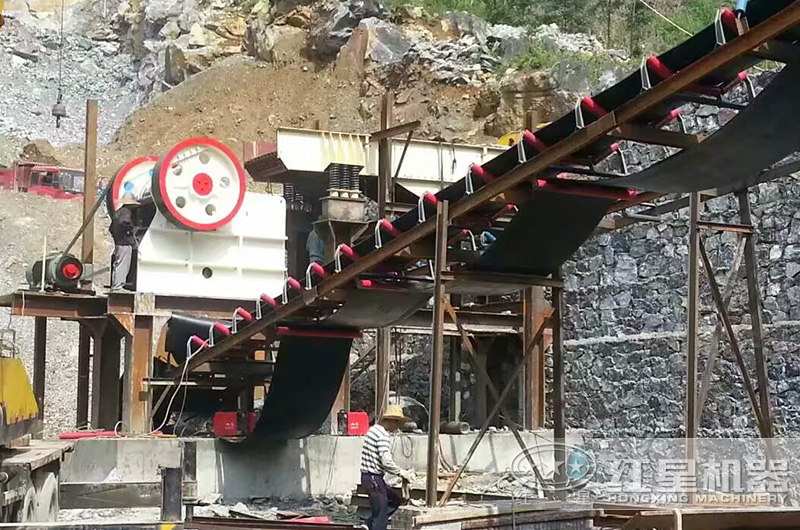 顎式破碎機(jī)破碎能力強(qiáng)，可破碎多種高硬度石料